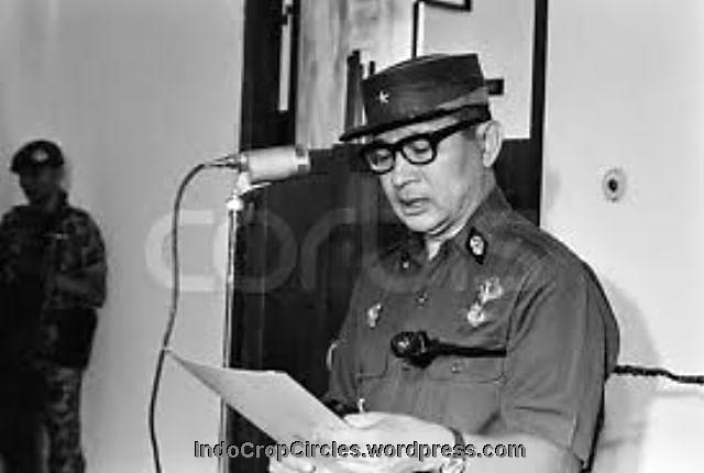 Suharto declared the banning of Indonesian Communist Party, 8 March 1966.