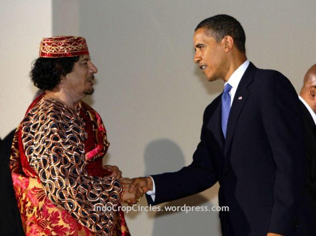 Barrack Obama and Muamar Khadaffi